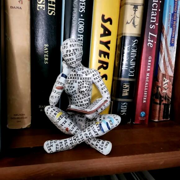 Reading Woman Sitting Crossed Legged Figurine For Readers or Writers - Picture 3 of 7